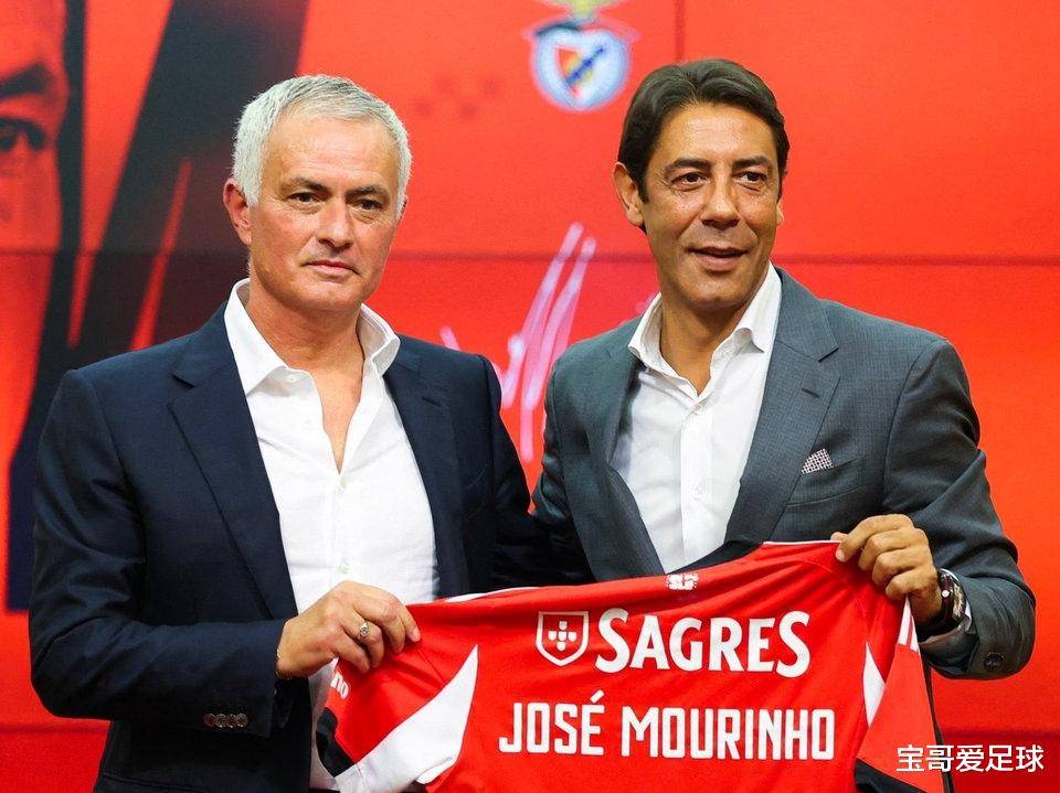 集结日底特律活塞调整名单以备葡超,队长鼓劲环节打磨,震撼外界,赛程密集仍需轮换的简单介绍 集结日底特律活塞调整名单以备葡超,队长鼓劲环节打磨,震撼外界,赛程密集仍需轮换的简单介绍